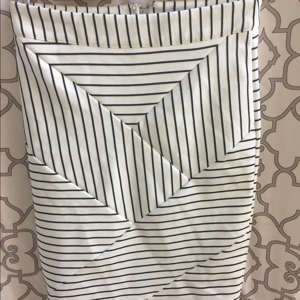 Madison square white with black pin stripes skirt